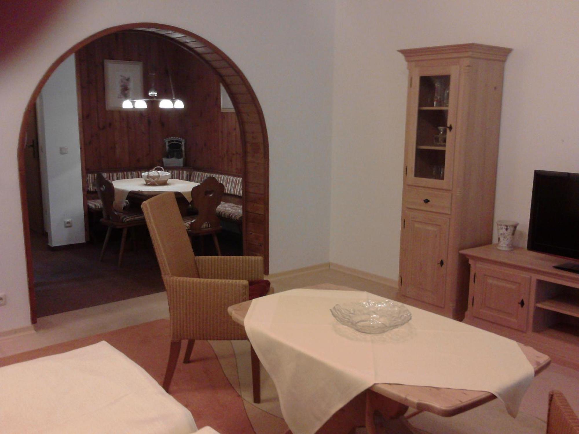 Gaestehaus Maria การ์มิช-พาร์เทนเคียร์เชน ภายนอก รูปภาพ