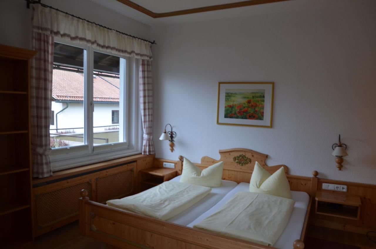 Gaestehaus Maria การ์มิช-พาร์เทนเคียร์เชน ภายนอก รูปภาพ